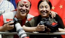 爆料牛群骂街视频播放下载,播放下载量惊人